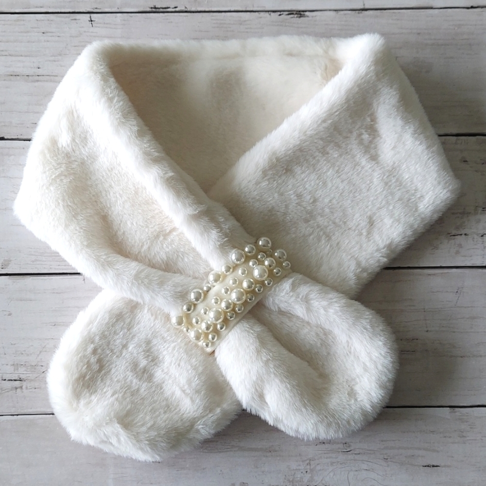 Faux Fur Collar Scarf
